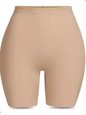 Hip Enhancing Padded Shorts